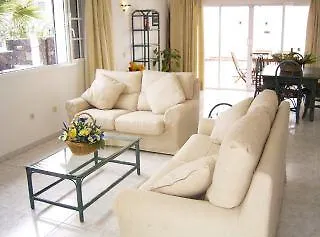 Costa Volcan & Lägenhetshotell Puerto del Carmen (Lanzarote)